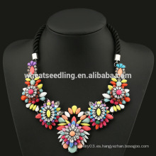 2015 Fashon gran marca de estilo de flor de resina collar de piedra al por mayor